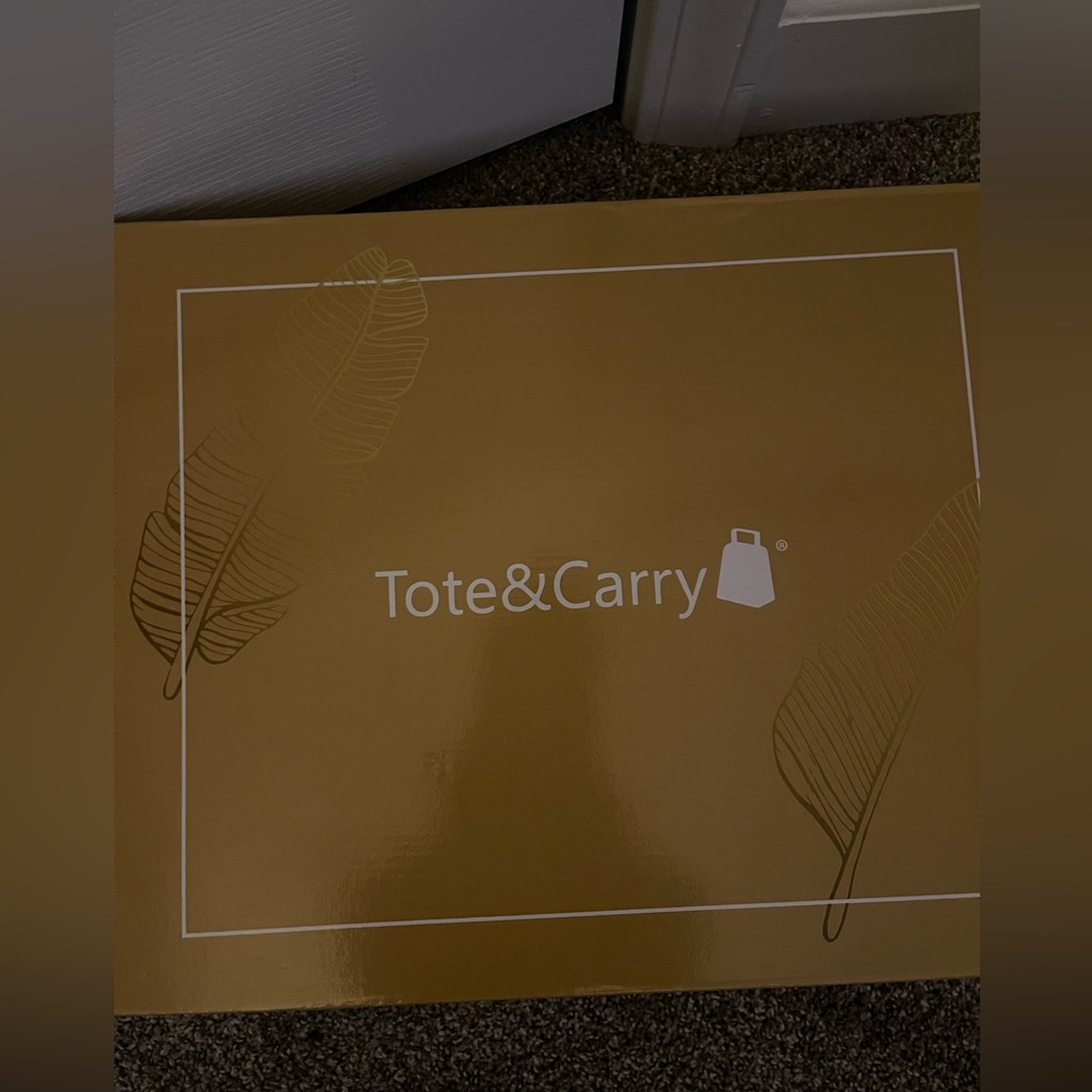 Tote and carry